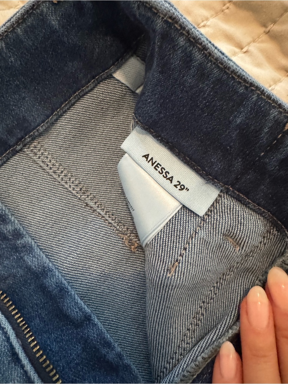 PAIGE Wide Leg High-Rise Jeans (Anessa) size 25Petite - Picture 5 of 13